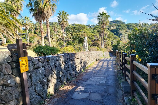 2 Day Private pictures of Nature Tour very experience taxi tour - A 2-day Jeju taxi route built for photos, not hassle
