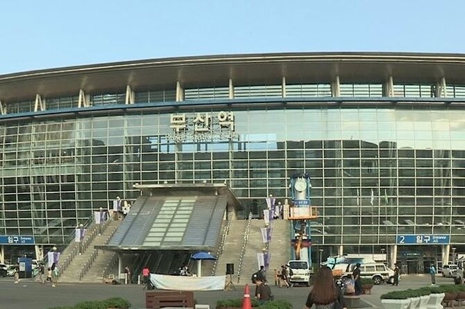 2-DAYS Busan Customized and Included Night tour - Shopping and film culture: Centum City and Busan Cinema Centre