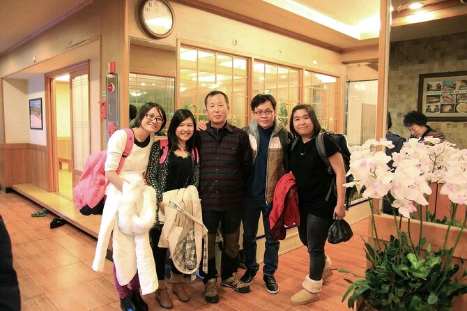 2 Days Private Tour with a Very Experienced Driver in Jeju Island - Lunch, tea, and how meals fit the schedule