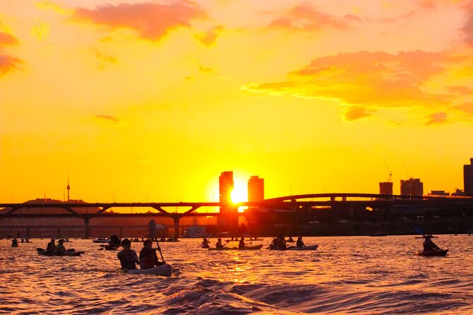 2-Hour Private Kayaking and Paddleboarding Experience in Hanriver - Price and value: what $30 gets you