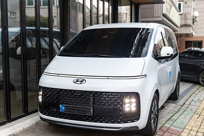 24/7 Private Airport Transfer: Incheon/Gimpo ↔ Seoul (Up To 10) - How the 20-minute call and name plate keep you from hunting