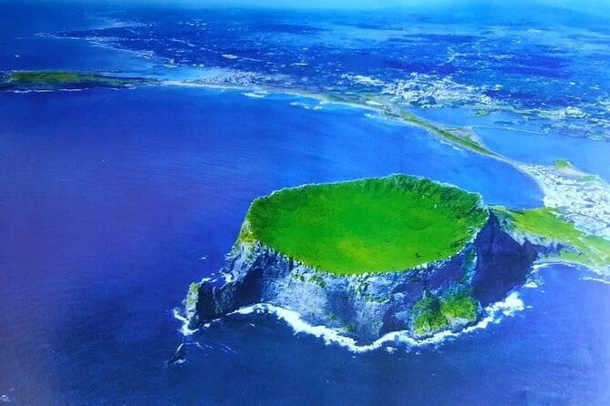 2Days Private tour in jeju island - East/West/South of Jeju - How a private 2-day Jeju loop works (and why pickup matters)