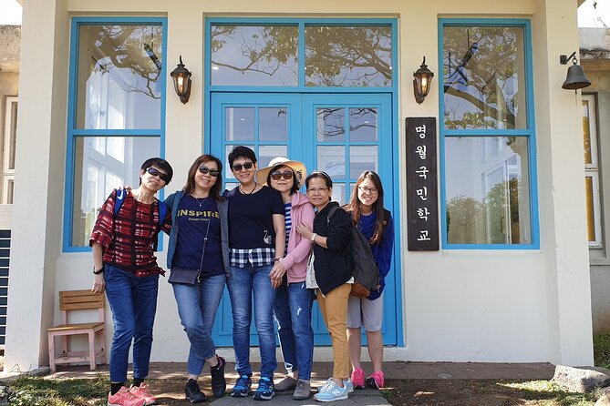 3 days Private Taxi Tour in Jeju Island - Price and logistics: what $960 per group really buys you