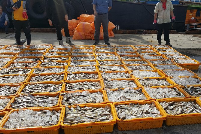 9-Days Tasty Journey Around South Korea Tour - UNESCO village life in Andong, Dosan Seowon, and Andong market jjim-dak