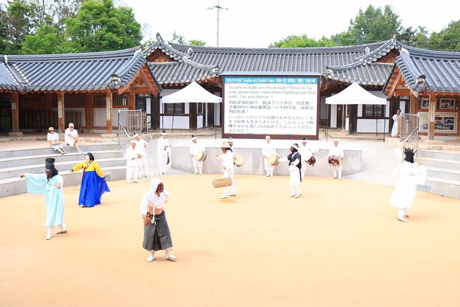 Andong Hahoe Folk Village Day Tour From Busan - Stop 2: Andong Soju Museum for Food Culture Clues