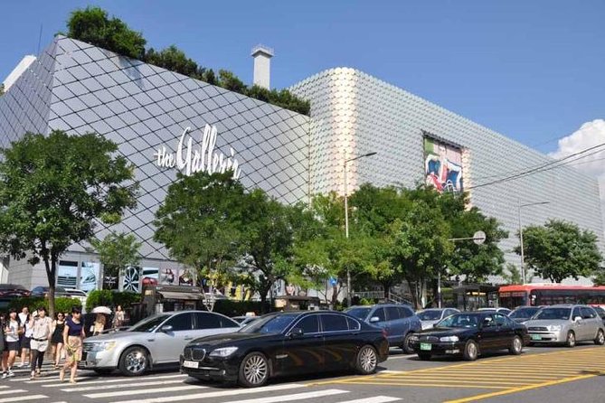 Best of Seoul Shopping Tour - Gangnam Underground Shopping area: shop near transit, not far from your route