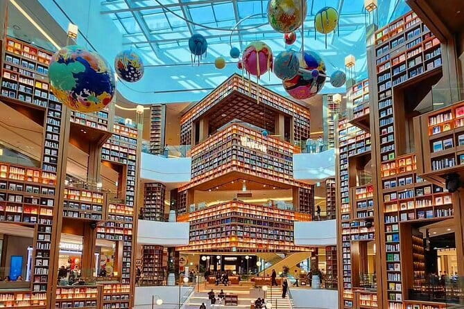 Beyond Seoul: Starfield Library, Hwaseong Fortress & Cave Quest - Key things that make this tour work