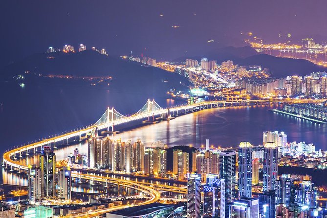 Busan by Night - Getting your bearings on Mt Hwangryeong at night