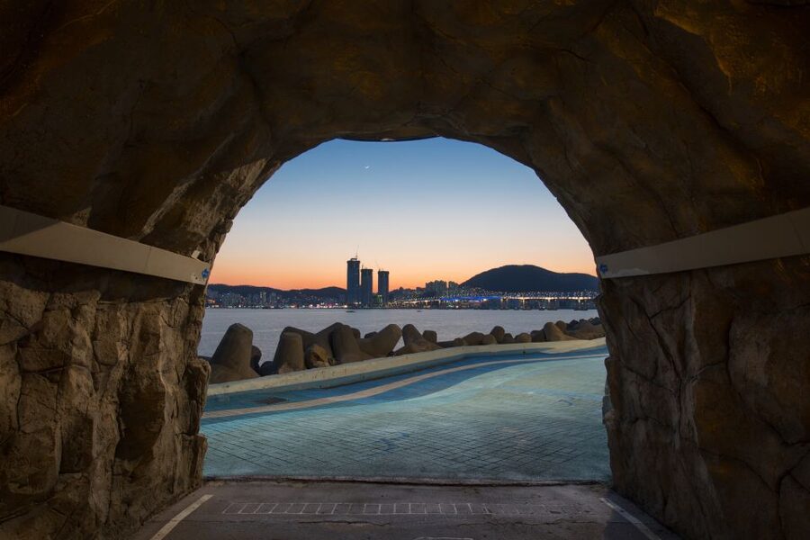 Busan: Coastal Wonders & Cultural Gems Tour opt. Sky Capsule - Oryukdo Skywalk: Walking on the Sea With Waves Under Your Feet