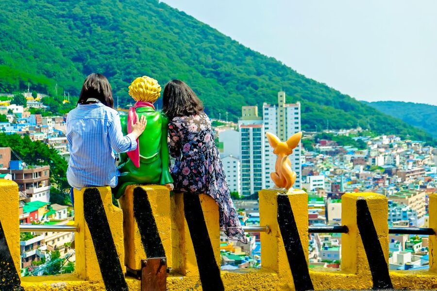 Busan: Day Trip with Gamcheon Culture Village and Sky Walk - Gukje Market and Jagalchi Fish Market: seeing Busan work and eat