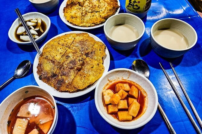 Busan: Food Crawl with Fish Market, Soju Tents & Local Snacks - Why This Busan Food Crawl Feels Like a Local Night Out