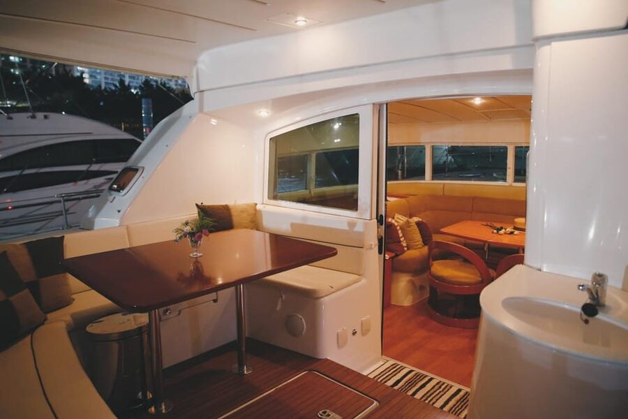 Busan: Group Sightseeing Yacht Cruise with Snacks and Drinks - Getting to Gwangalli Ocean Leports Center without stress