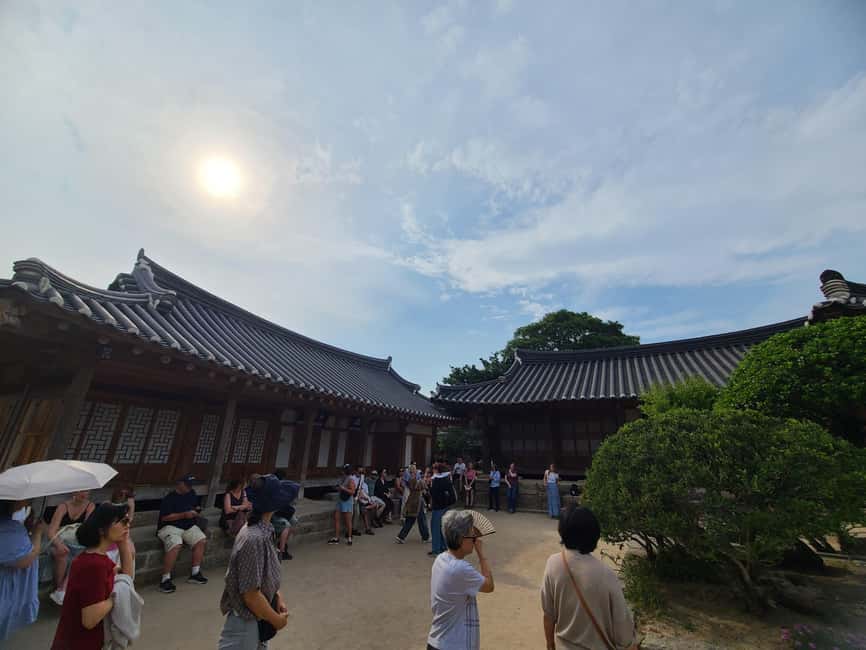 Busan: Gyeongju UNESCO Legacy Tour with National Museum - Woljeonggyo Bridge night view: the day’s payoff
