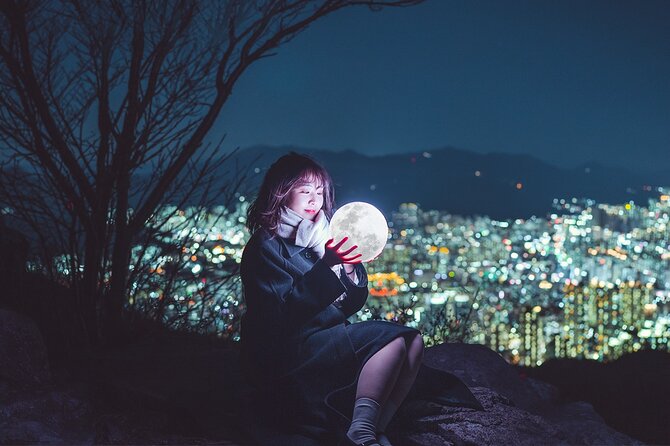 Busan: Night Small Group Photo Tour (Max 7) - Starting point and timing, why 7:00 pm is a big deal