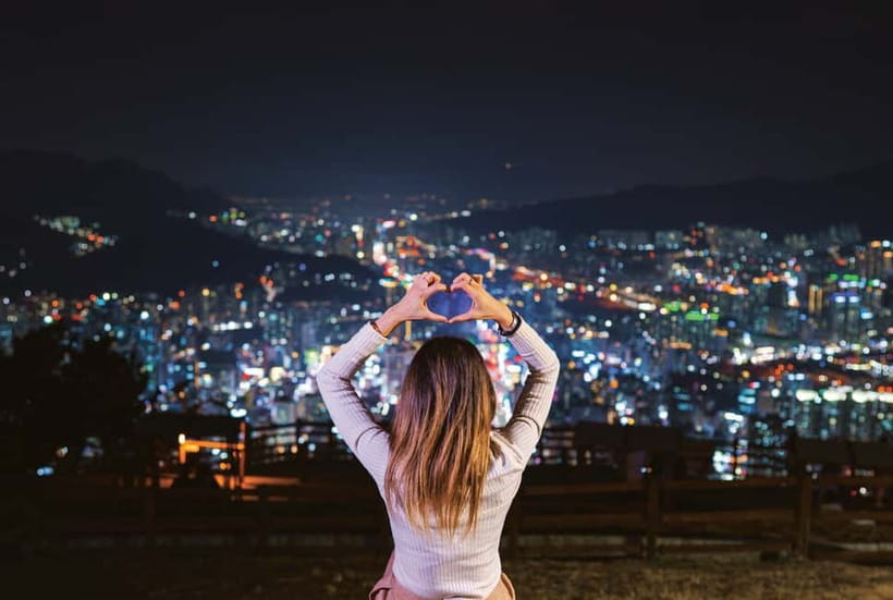 Busan Night Tour & Optional Snapshots - The first night stop: dinner break and a food market at 422G+P9
