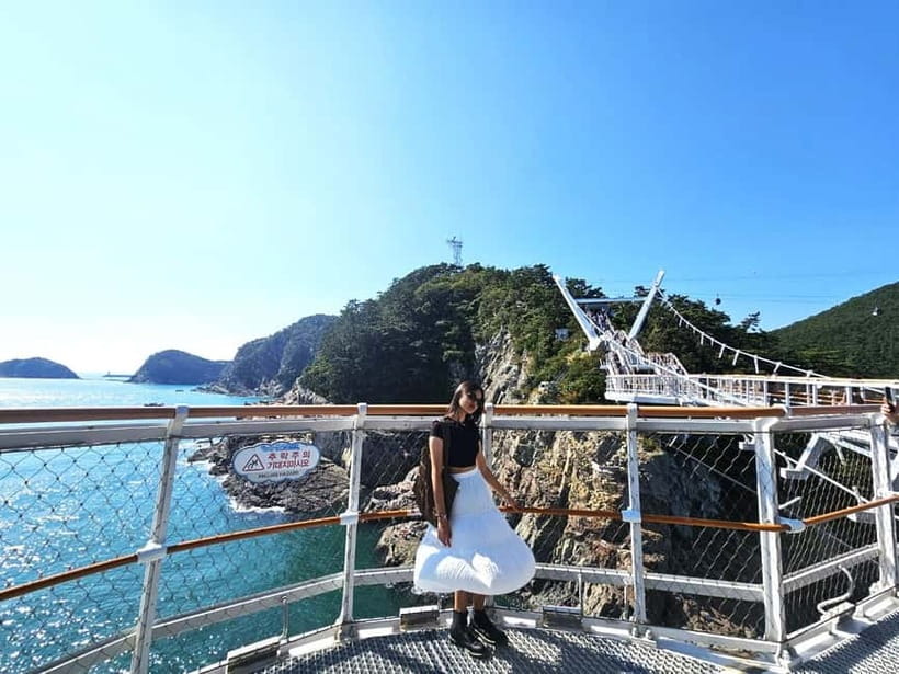 Busan: Private Customized Tour with Licensed Guide & Vehicle - Gwangan Bridge views, and why the timing can change everything