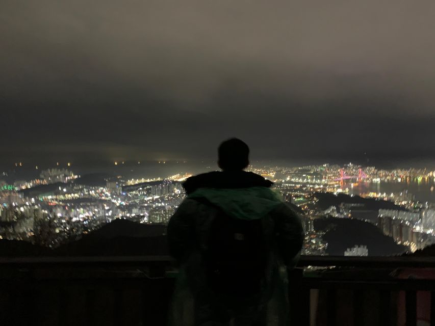 Busan: The Best Night View Small Group Tour - The tea stop at a local cafe, warm up and regroup
