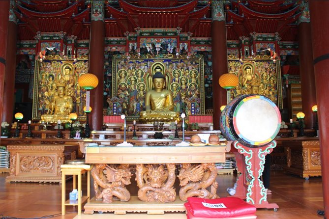 Busan Tour: Gamcheon Village & Haedong Yonggungsa Temple + Lunch - Haedong Yonggungsa Temple by the Coast