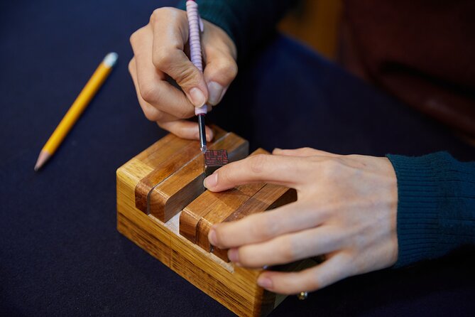 Carve Your Personal Korean Stone Seal with Jeongju in Insadong - Meet Jeongju Kim at Tongmoongwan, 55-1 Insadong-gil
