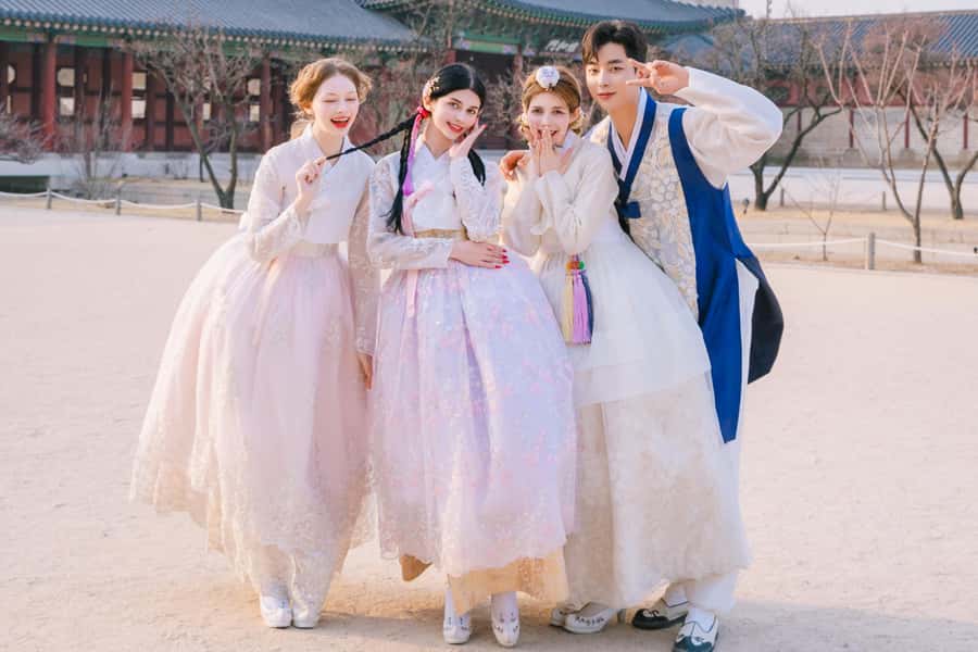 Changdeokgung Hanbok Experience at hanboknam - Hanboknam location, and why it saves you time
