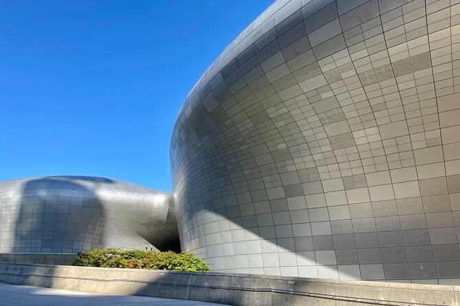 Contemporary & Retro Seoul Private Tour with Local Food Tasting - Key highlights you should know before you go