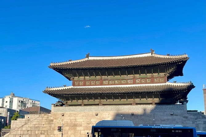 Contemporary & Retro Seoul Private Tour with Local Food Tasting - Starting at DDP: Architecture, Design Shops, and a Great First Walk