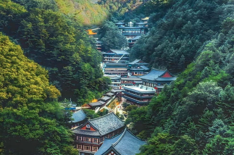 Danyang Tour:Guinsa Temple & Bobaljae & Cheongpung Cable Car - Guinsa Temple: Korea’s Largest Buddhist Stop in the Trees