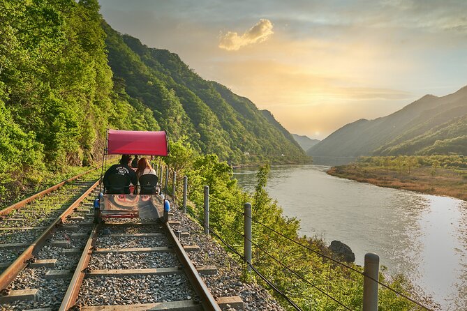 Day Trip to Nami Island with Rail bike and The Garden of Morning Calm - Garden of Morning Calm: your first taste of calm walking and seasonal events