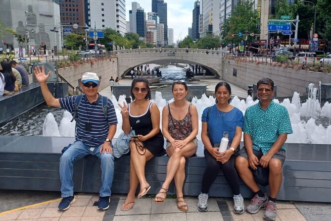 Deoksugung & Jeongdong-gil: A Walk in Korea's Rich Heritage - Walking Seoul From Deoksugung to Cheonggyecheon