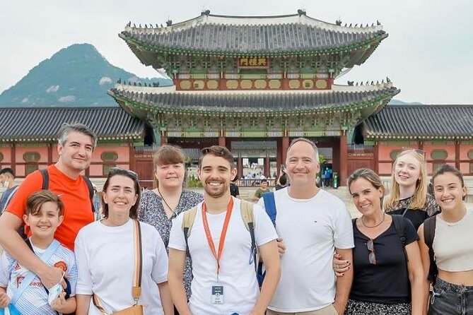 Discover Seoul: Local Life and History - Insadong: tea houses, galleries, craft shops, and food advice that actually helps