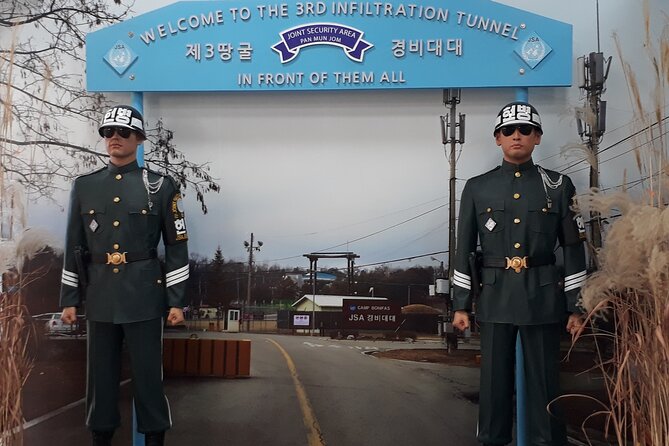 DMZ Guided Tour with Suspension Bridge / Gondola from Seoul - Gamaksan Chulleong Bridge or gondola: pick your “wow” factor