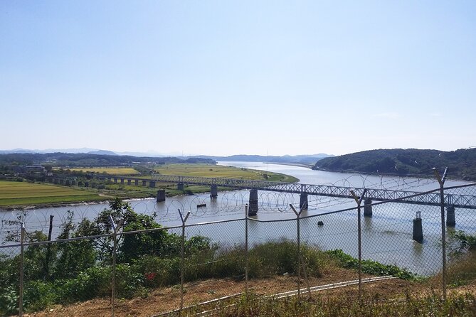 DMZ Guided Tour with Suspension Bridge / Gondola from Seoul - How the DMZ stop sets the tone
