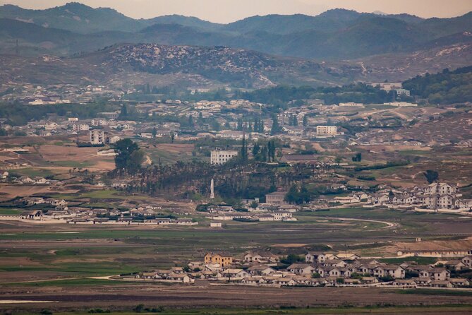 DMZ tour pick up & drop off at Incheon airport - Unification Village and other border-side stops: why viewpoints matter
