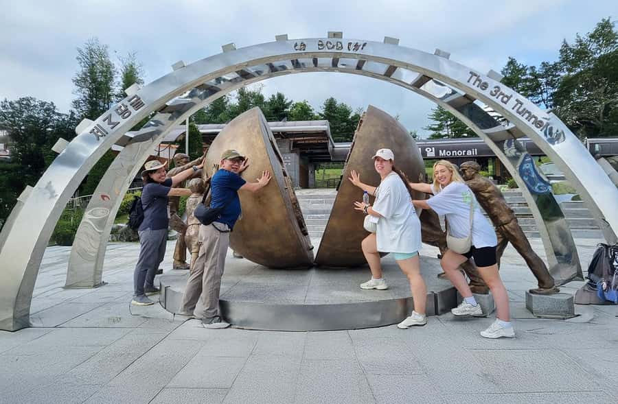 DMZTour from Seoul:3rd Tunnel,North Korea View&UNESCO Valley - Third Tunnel walkthrough: history you can literally stand inside