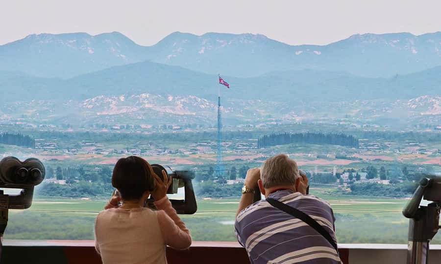 DMZTour from Seoul:3rd Tunnel,North Korea View&UNESCO Valley - Tongilchon and the “human geography” angle