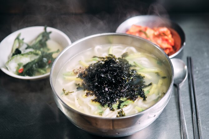 Downtown Seoul Guided Food & Market Tour with 8+ Local Tastings - Namdaemun Market Time: Old Korea, Street-Food Choices