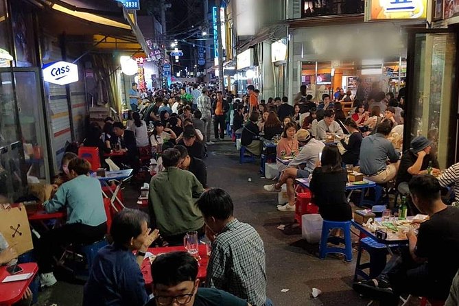 Drinking and Eating through the Alleys of Seoul - How the Drinking Works: A Round From the Guide, Then Your Split Tabs