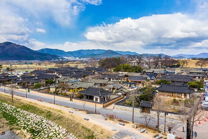 Echoes of Silla Gyeongju Historical Guided Day Tour from Busan - Stop 1: Bulguksa Temple, UNESCO Silla-Era Architecture