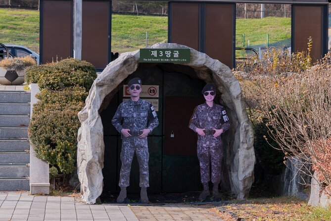 Exclusive Private DMZ Tour & War Memorial Hall or Suspension Bridge(No Shopping) - Price and value: what $300 gets you, and what it does not