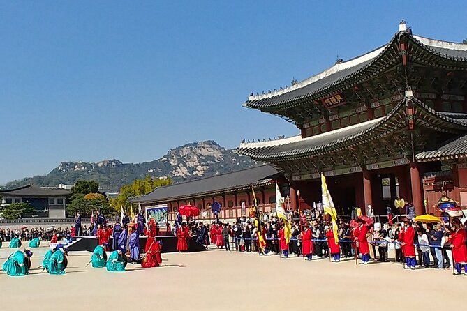 Free style private Tour(Essence of Seoul city or DMZ) - Pickup at Lotte Hotel Seoul, and how the day starts smoothly