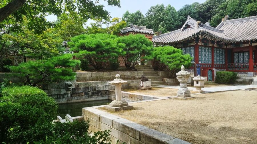 From Seoul: Dae Jang Geum Park Historic K-Drama Set Tour - Chasing K-drama locations with smart photo stops
