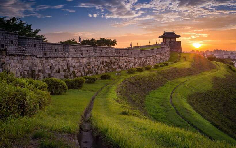 From Seoul: Suwon Hwaseong Fortress Night Tour - A Night Walk on UNESCO Suwon Hwaseong Fortress