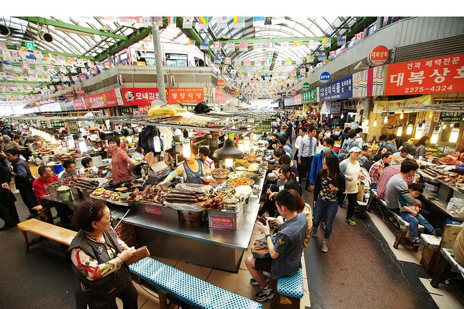 Full-Day Culinary Tour of Seoul Including Noryangjin Fish Market and Korean BBQ Dinner - Dongdaemun Shopping Complex Free Time, a Practical Break From Eating