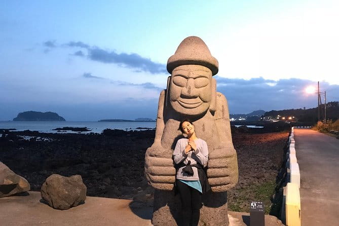 Full-day Customizable Private Jeju Island Tour - Jeongbang Waterfall: Walk Close to a Waterfall That Reaches the Sea