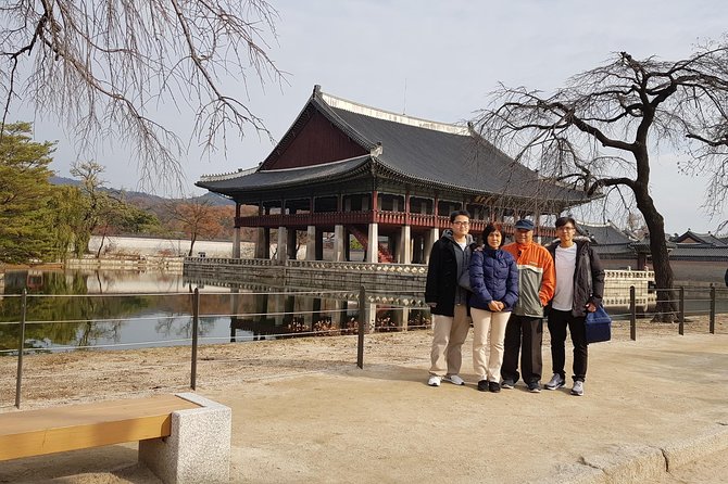 Full Day- Essential Seoul City Tour & Gourmet Tour(including Lunch and Dinner) - Jogyesa Temple: Buddhist Seoul in the Middle of Everything