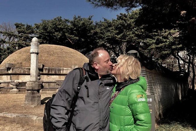 Gangnam Tour(Inc. Dinner & Drink) _ The past and present of Korea - Seolleung and Jeongneung Royal Tombs: UNESCO, Forest Walks, and a Monday Warning