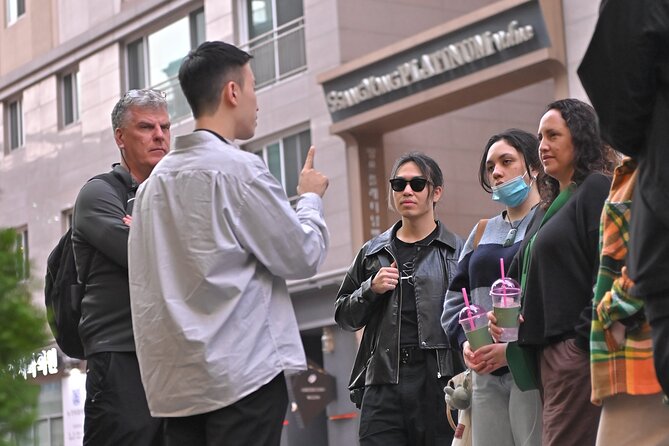 Gangnam Walking Tour on Youth and Society in Seoul Korea - Stop 1: 강남역사거리 (Gangnam Station area) and housing pressure