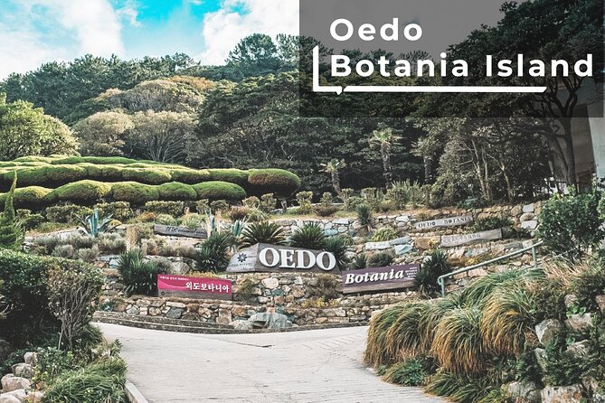Geoje Oedo Botania Island from Busan - Haegeumgang Rocks: A Fast Hit of Dramatic Coastline