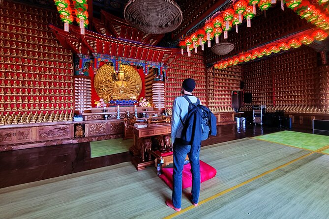 Gwanaksan Hike & Old Buddhist Temple Visit (Lunch inclusive) - Stop 3: Yeonjudae lookout and the old Buddhist temples with 1,000 statues