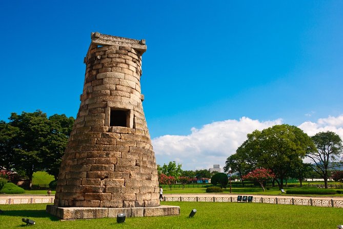 Gyeongju Private Tour with hidden gem by local tour guide - Bulguksa Temple: UNESCO Buddhist Art, With Seasonal Moments